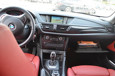 Позашляховик / Кросовер BMW X1 2013 в Рівному