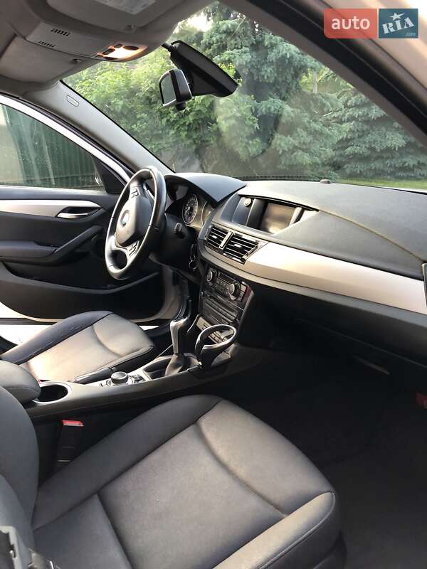 Позашляховик / Кросовер BMW X1 2013 в Львові