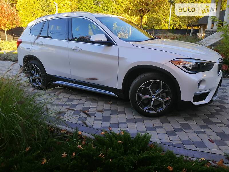 Внедорожник / Кроссовер BMW X1 2018 в Киеве