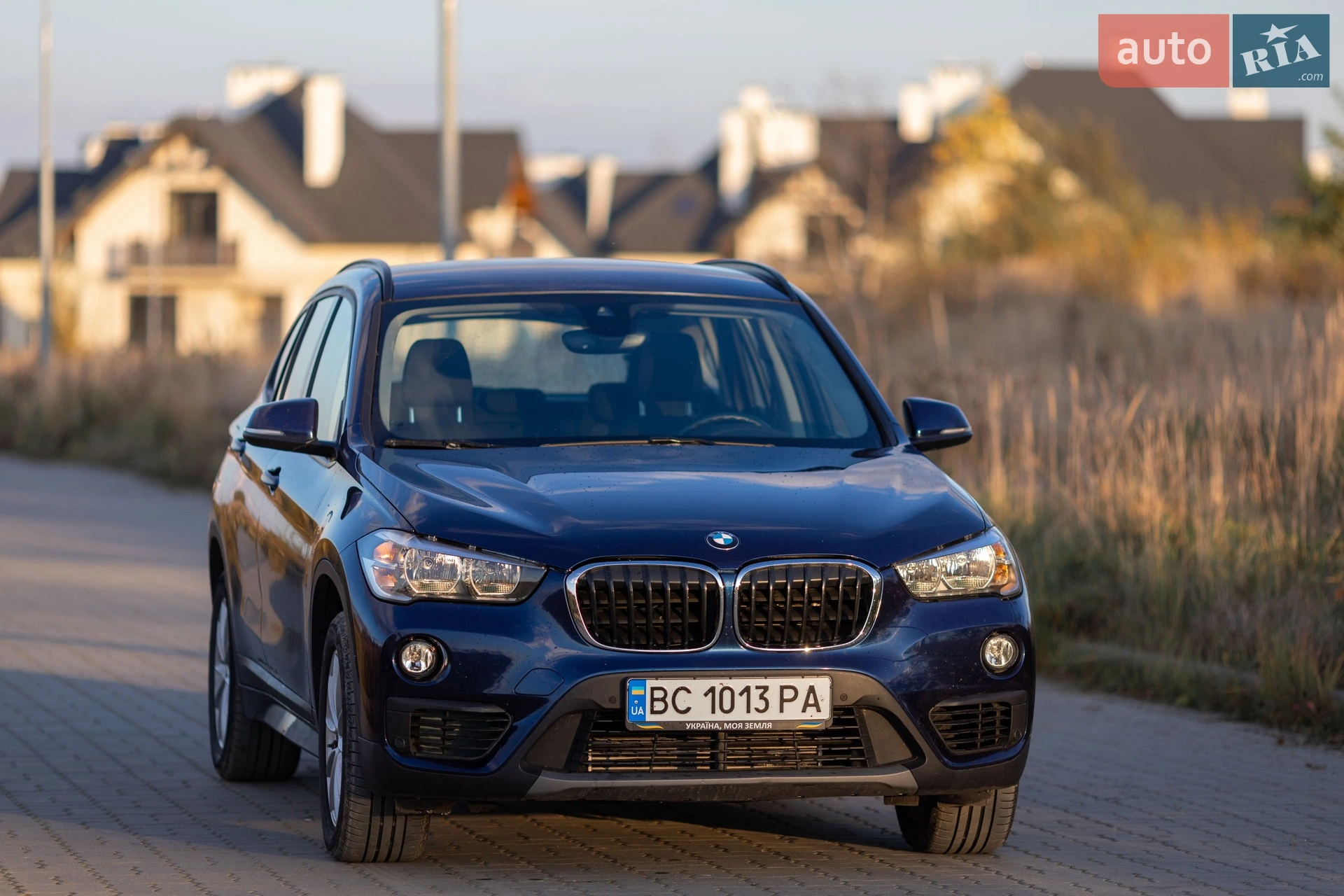 2019 BMW X1 - фото 1