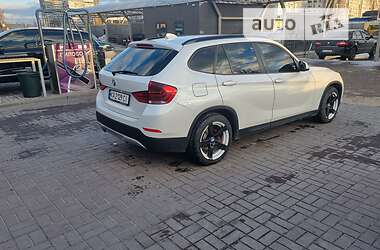 Внедорожник / Кроссовер BMW X1 2013 в Днепре