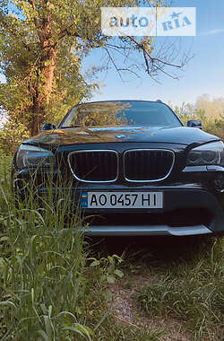 Внедорожник / Кроссовер BMW X1 2009 в Хусте