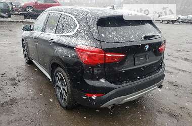 Внедорожник / Кроссовер BMW X1 2017 в Черновцах