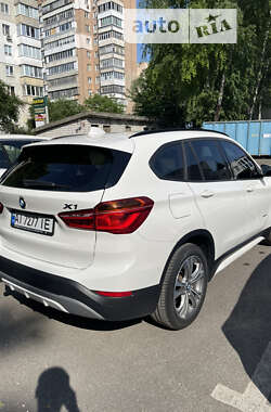 Позашляховик / Кросовер BMW X1 2016 в Києві