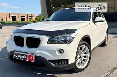 Внедорожник / Кроссовер BMW X1 2015 в Запорожье