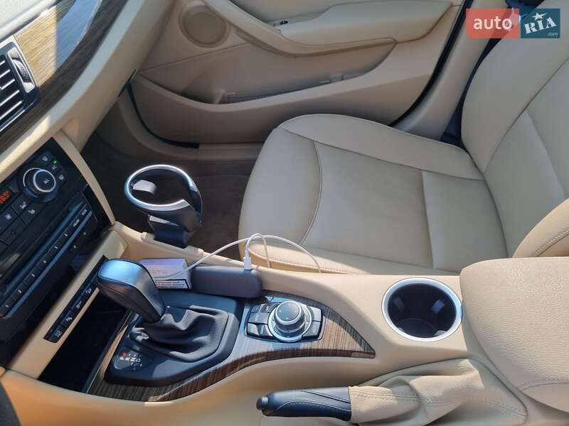 Позашляховик / Кросовер BMW X1 2013 в Києві фото 28 Позашляховик / Кросовер BMW X1 2013 в Києві