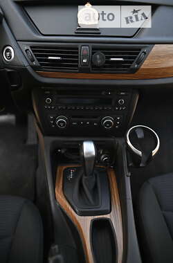 Внедорожник / Кроссовер BMW X1 2011 в Ивано-Франковске