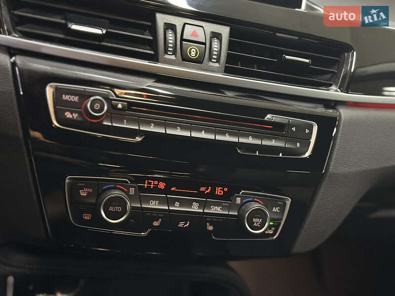 Позашляховик / Кросовер BMW X1 2018 в Чернівцях
