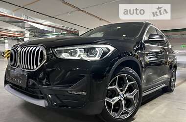 Внедорожник / Кроссовер BMW X1 2015 в Киеве