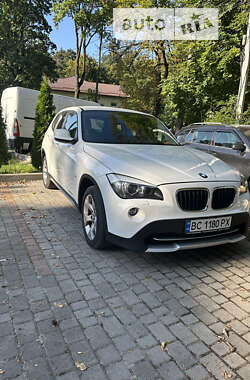 Внедорожник / Кроссовер BMW X1 2011 в Львове