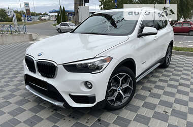 Внедорожник / Кроссовер BMW X1 2016 в Хмельницком