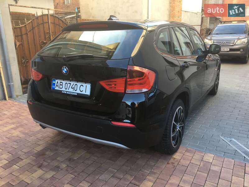 Внедорожник / Кроссовер BMW X1 2012 в Виннице
