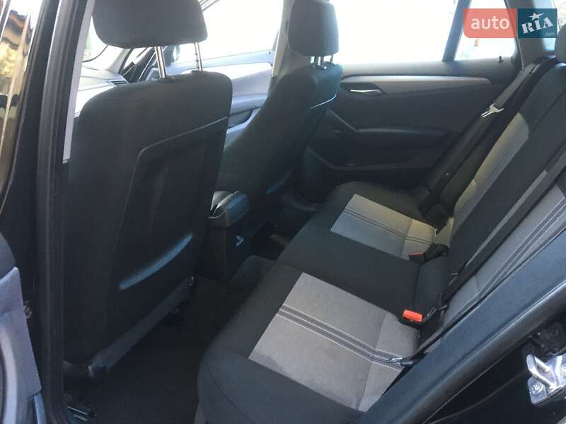 Внедорожник / Кроссовер BMW X1 2012 в Виннице