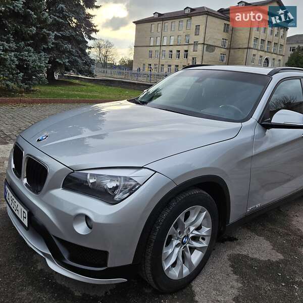 Позашляховик / Кросовер BMW X1 2015 в Коростишеві