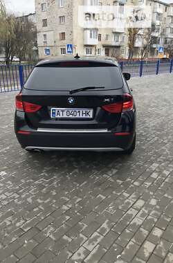 Позашляховик / Кросовер BMW X1 2010 в Калуші