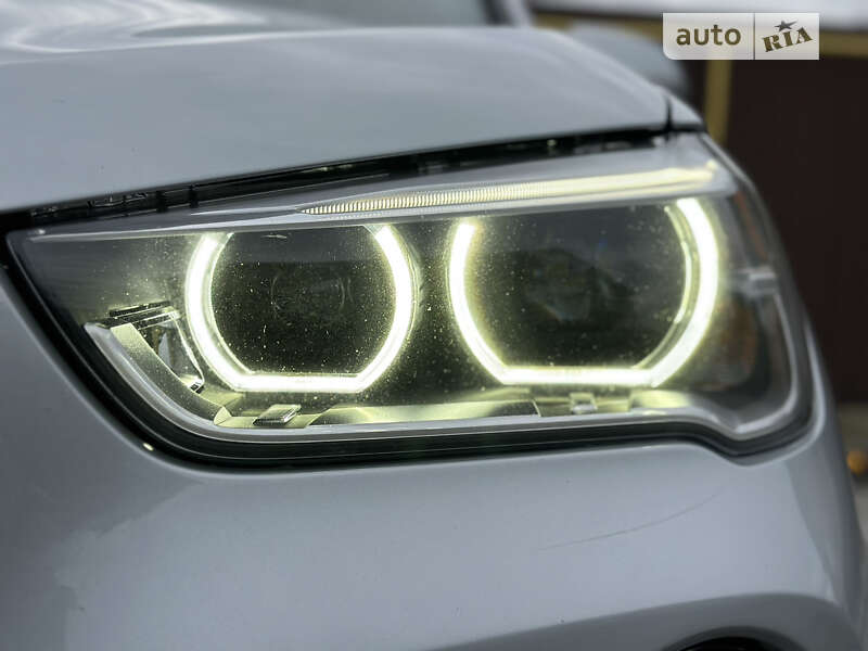 Внедорожник / Кроссовер BMW X1 2016 в Одессе