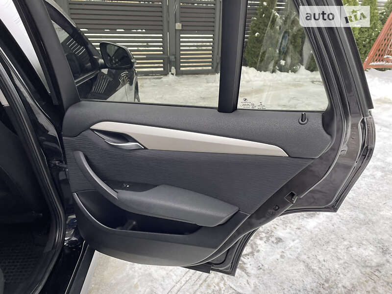 Позашляховик / Кросовер BMW X1 2013 в Луцьку