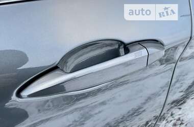 Внедорожник / Кроссовер BMW X1 2018 в 