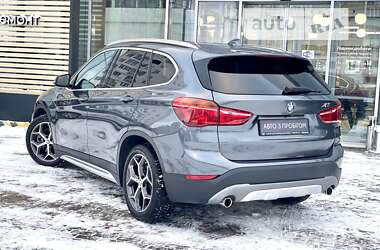 Внедорожник / Кроссовер BMW X1 2018 в 