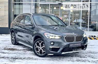Внедорожник / Кроссовер BMW X1 2018 в 