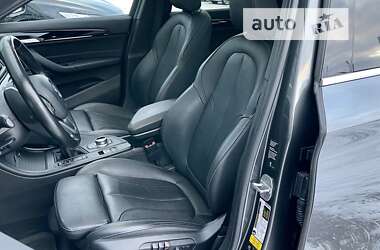 Внедорожник / Кроссовер BMW X1 2018 в 
