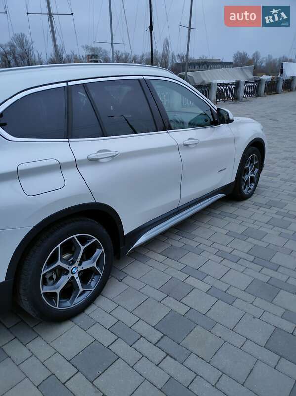 Позашляховик / Кросовер BMW X1 2016 в Дніпрі