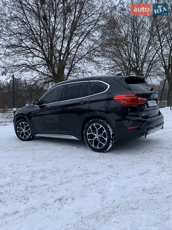 Внедорожник / Кроссовер BMW X1 2019 в Харькове