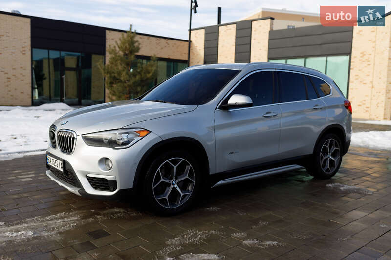 Позашляховик / Кросовер BMW X1 2016 в Хмельницькому