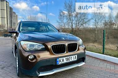 Внедорожник / Кроссовер BMW X1 2010 в Киеве