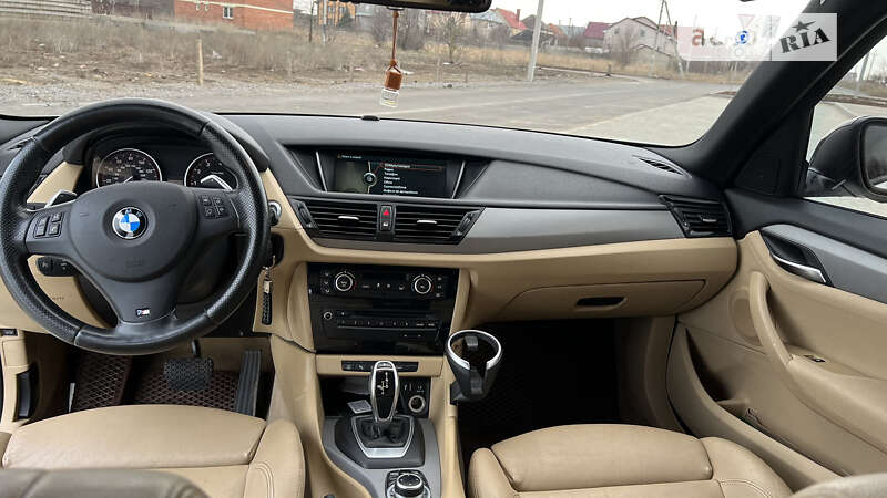 Внедорожник / Кроссовер BMW X1 2014 в Одессе