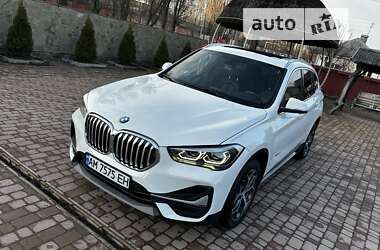 Позашляховик / Кросовер BMW X1 2017 в Коростені