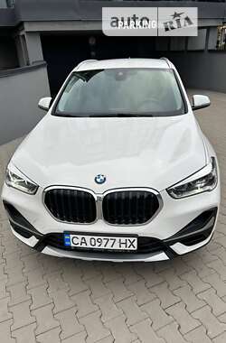 Внедорожник / Кроссовер BMW X1 2015 в Киеве