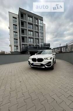 Внедорожник / Кроссовер BMW X1 2015 в Киеве