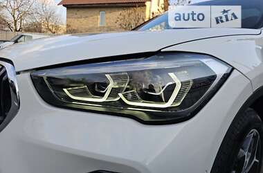 Внедорожник / Кроссовер BMW X1 2019 в Киеве