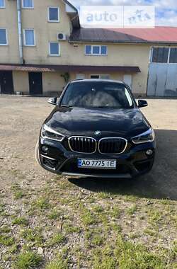 Внедорожник / Кроссовер BMW X1 2017 в Ужгороде