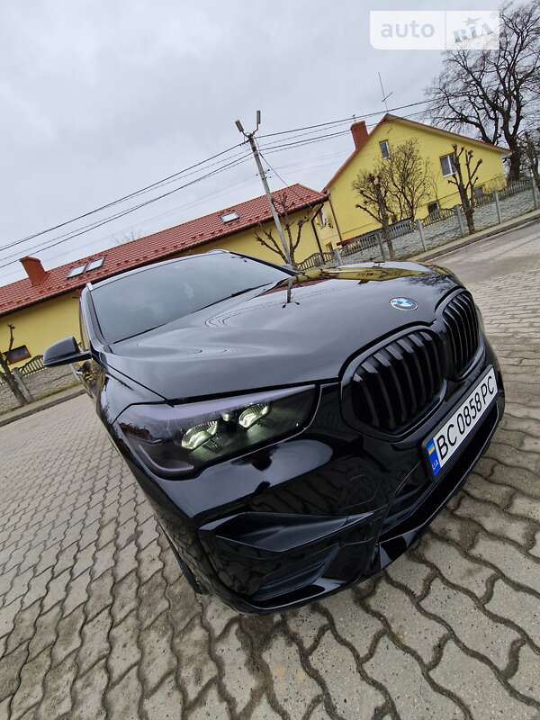 Позашляховик / Кросовер BMW X1 2019 в Городку
