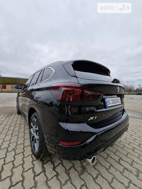 Позашляховик / Кросовер BMW X1 2019 в Городку