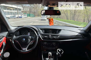 Внедорожник / Кроссовер BMW X1 2014 в Киеве