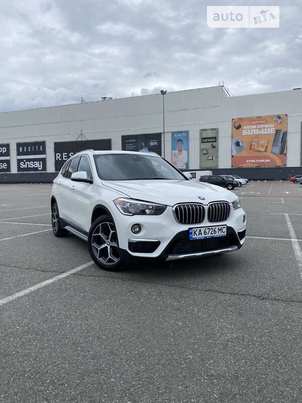 Внедорожник / Кроссовер BMW X1 2019 в Киеве