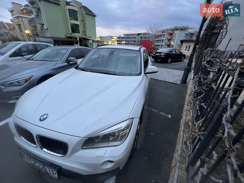 Позашляховик / Кросовер BMW X1 2012 в Одесі