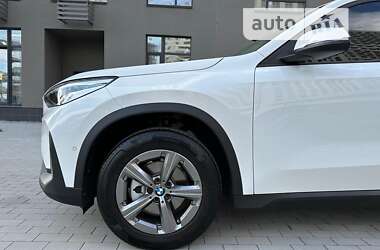 Внедорожник / Кроссовер BMW X1 2023 в Киеве