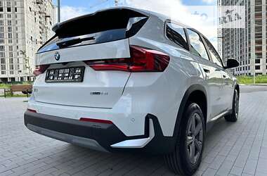 Внедорожник / Кроссовер BMW X1 2023 в Киеве