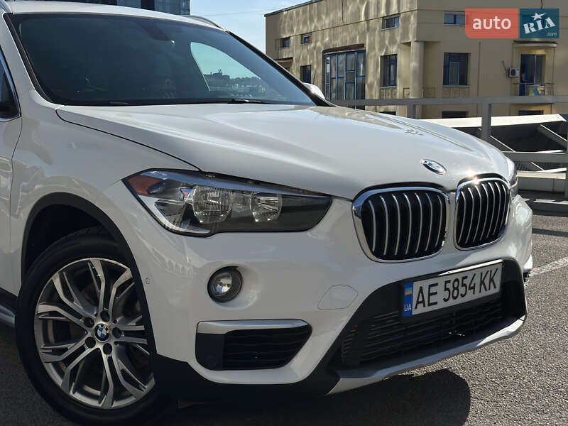 Внедорожник / Кроссовер BMW X1 2016 в Днепре
