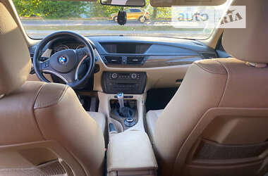 Внедорожник / Кроссовер BMW X1 2011 в Ровно