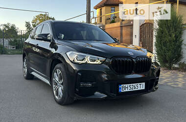 Позашляховик / Кросовер BMW X1 2017 в Одесі