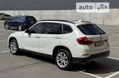 Позашляховик / Кросовер BMW X1 2013 в Києві