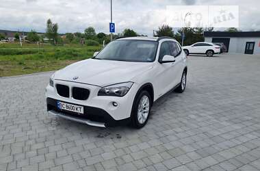 Внедорожник / Кроссовер BMW X1 2014 в Мостиске