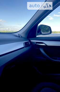 Позашляховик / Кросовер BMW X1 2017 в Одесі
