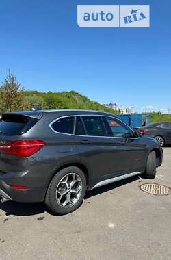 Позашляховик / Кросовер BMW X1 2016 в Києві