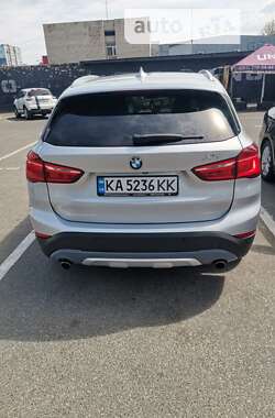 Позашляховик / Кросовер BMW X1 2016 в Києві